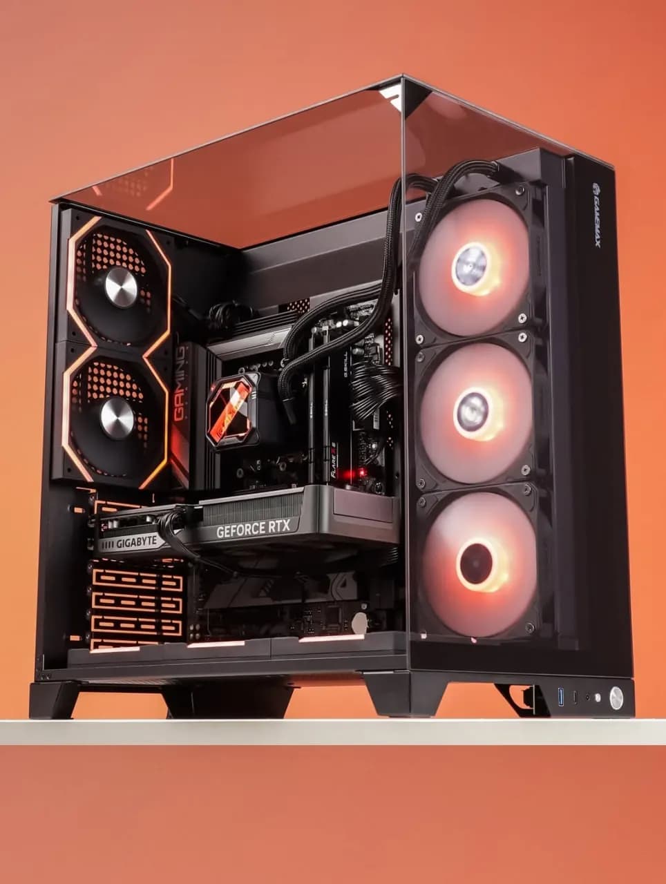 Ryzen 7 7800X3D · Gigabyte RTX 5070 thumbnail 4