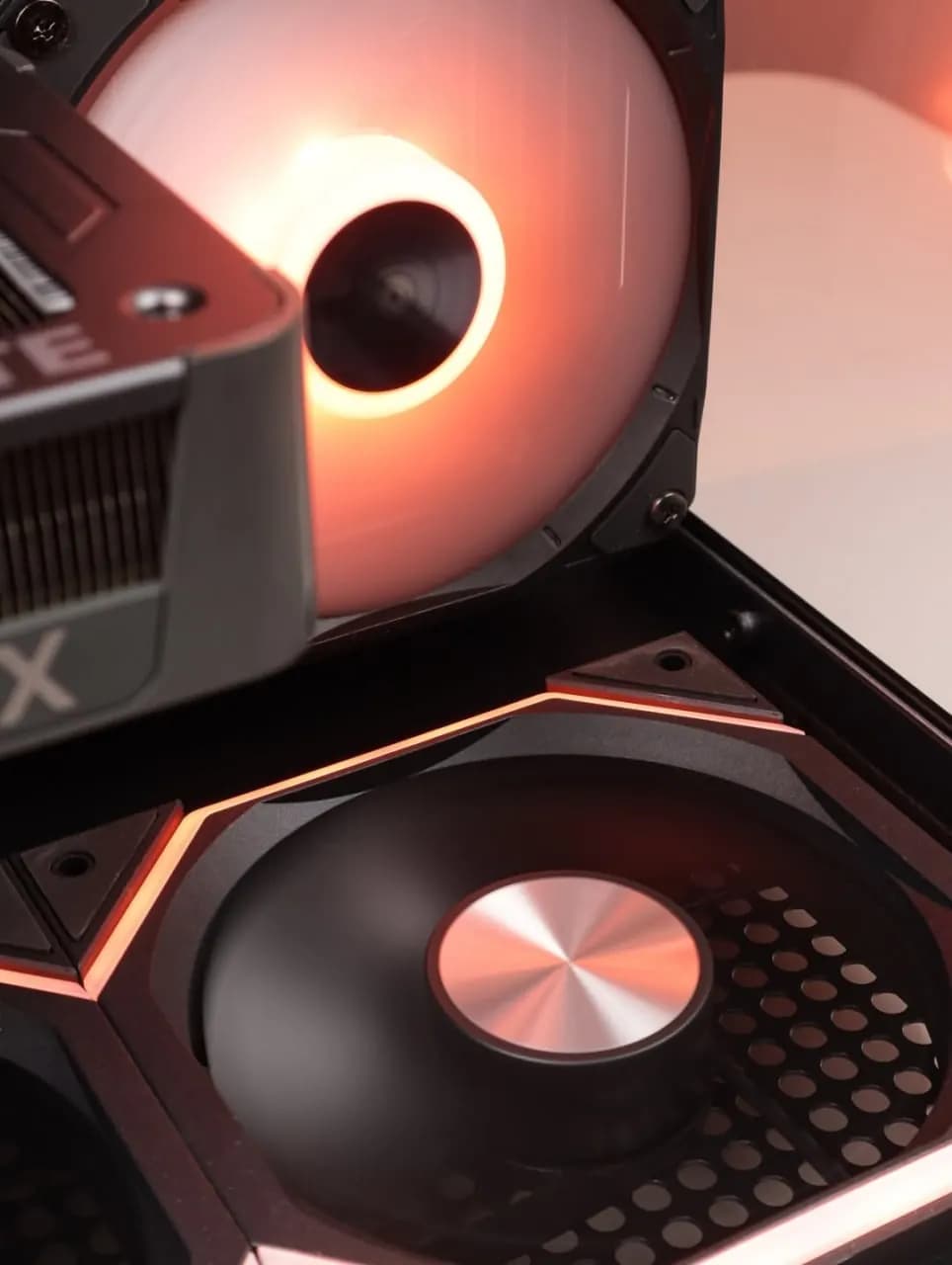 Ryzen 7 7800X3D · Gigabyte RTX 5070 thumbnail 9