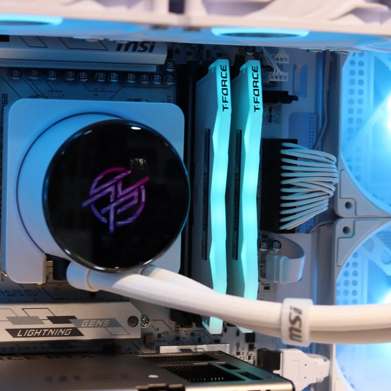 Ryzen 7 7800X3D · MSI RTX 5060 Ti